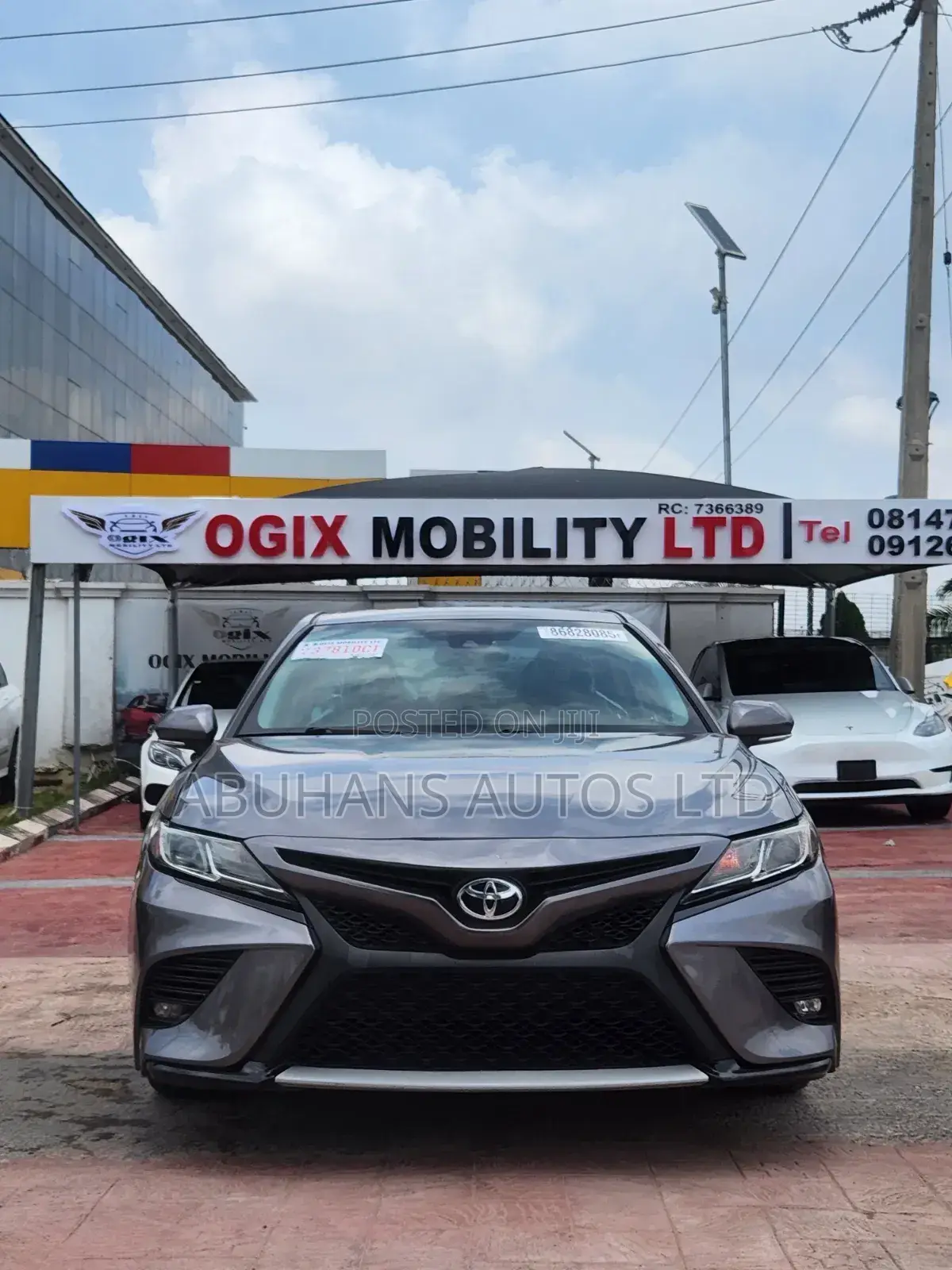 Toyota Camry 2019 Gray
