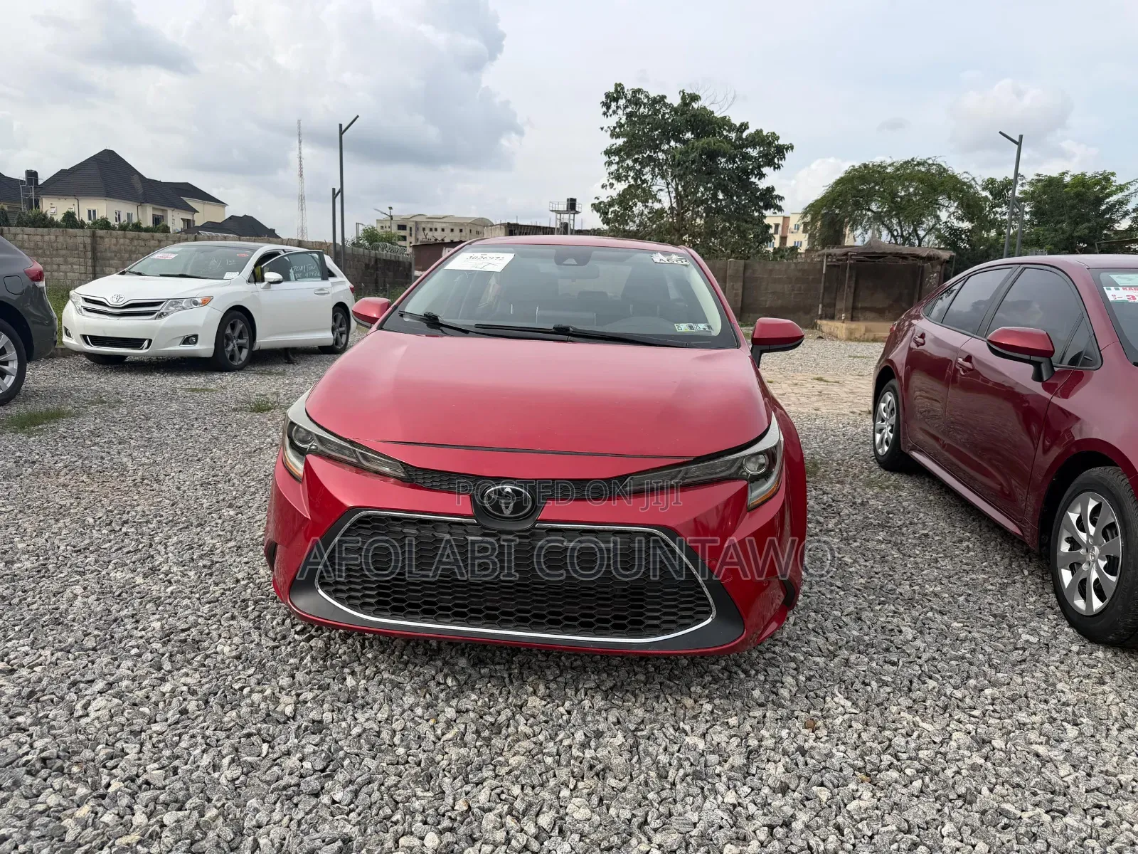 Toyota Corolla LE 2021 Red