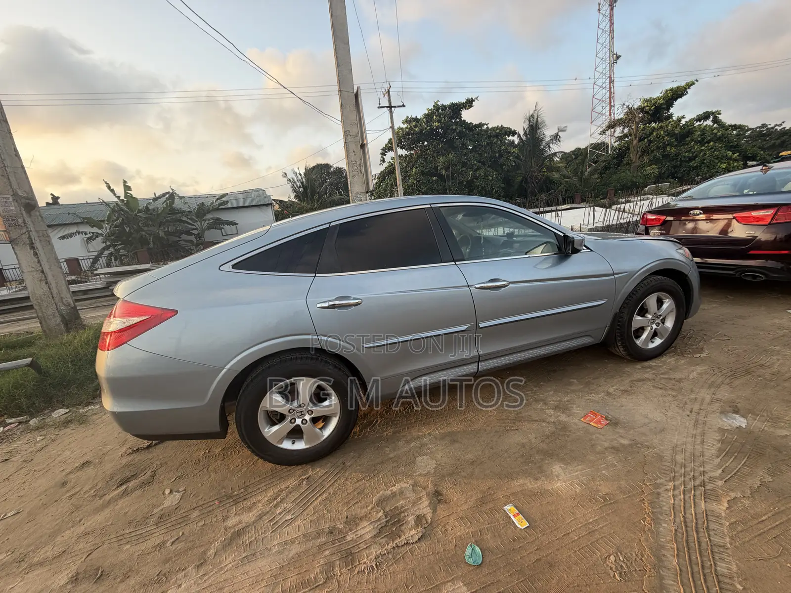 Honda Crosstour 2010 Blue