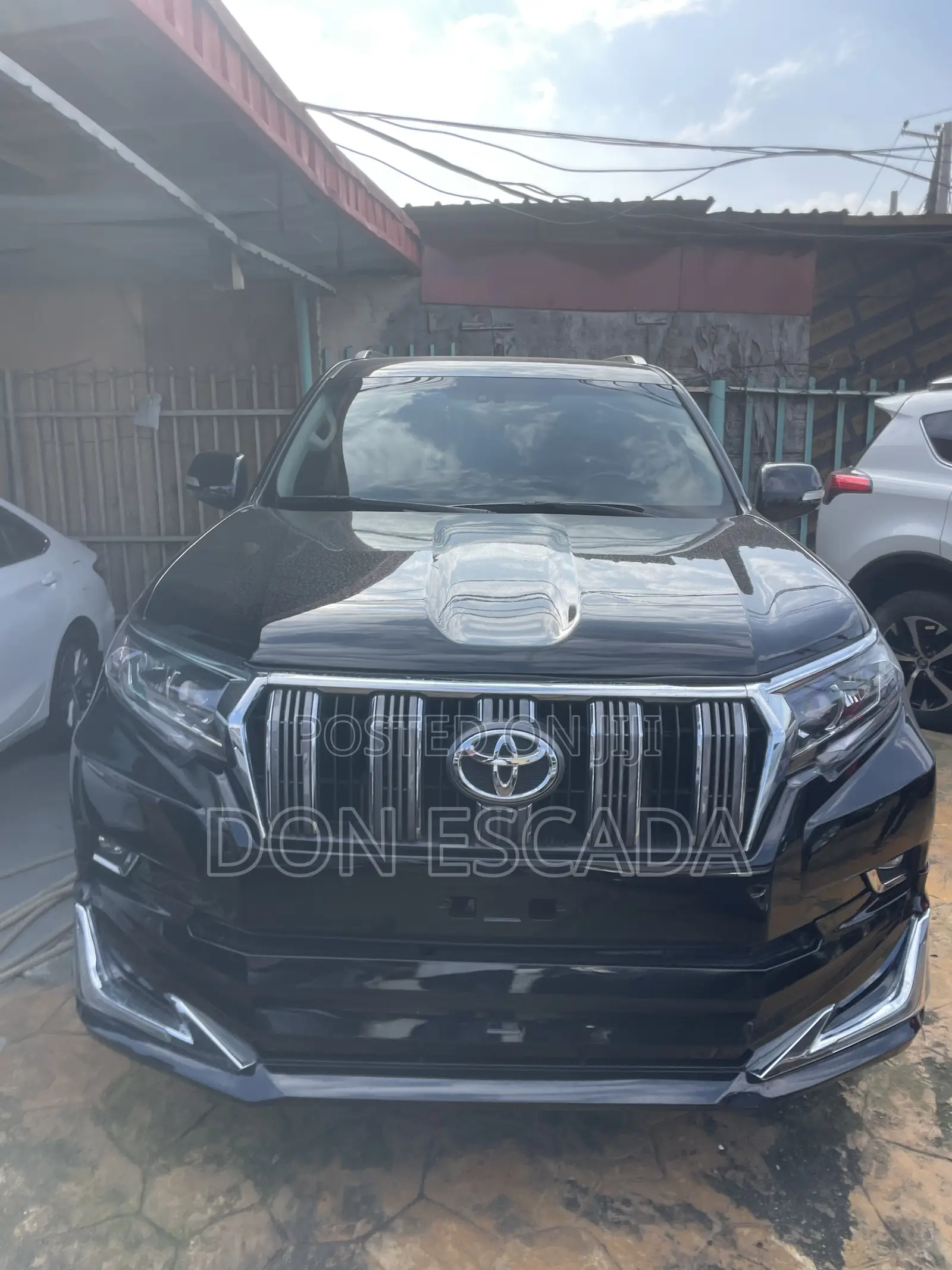 Toyota Land Cruiser Prado 2016 Black