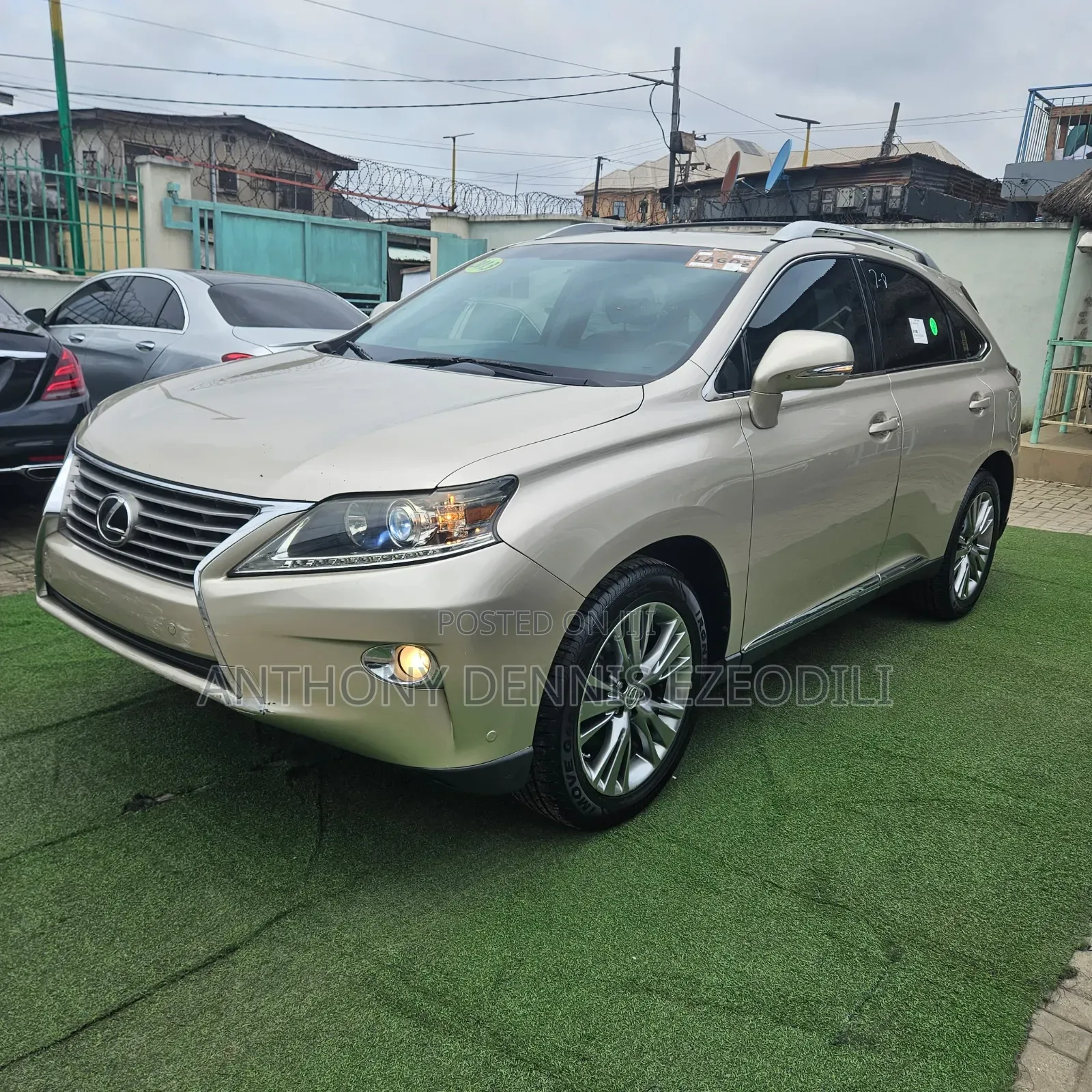 Lexus RX 350 AWD 2013 Gold