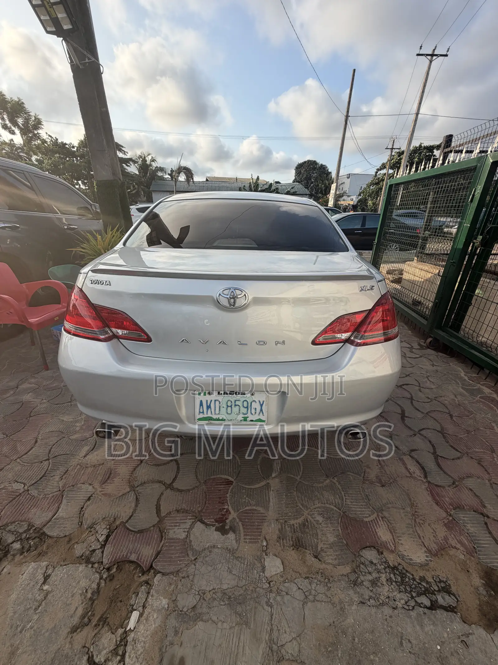 Toyota Avalon XLS 2006 Silver