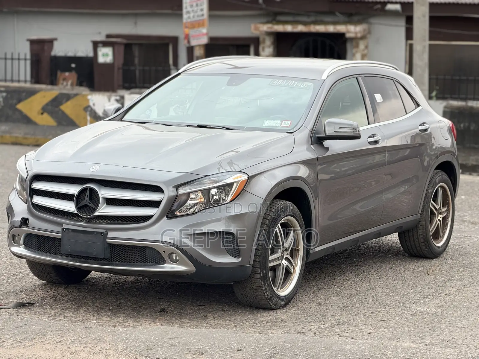 Mercedes-Benz GLA 250 2016 Gray
