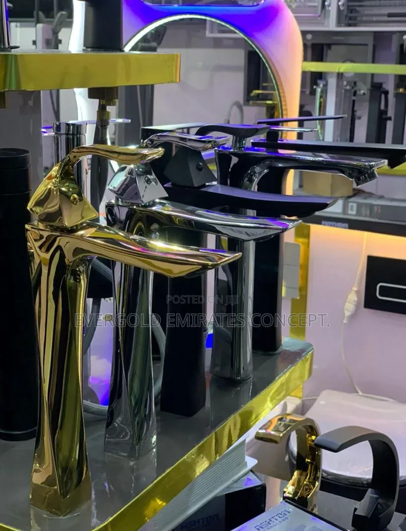 Long Neck Hot and Cold Basin Tap