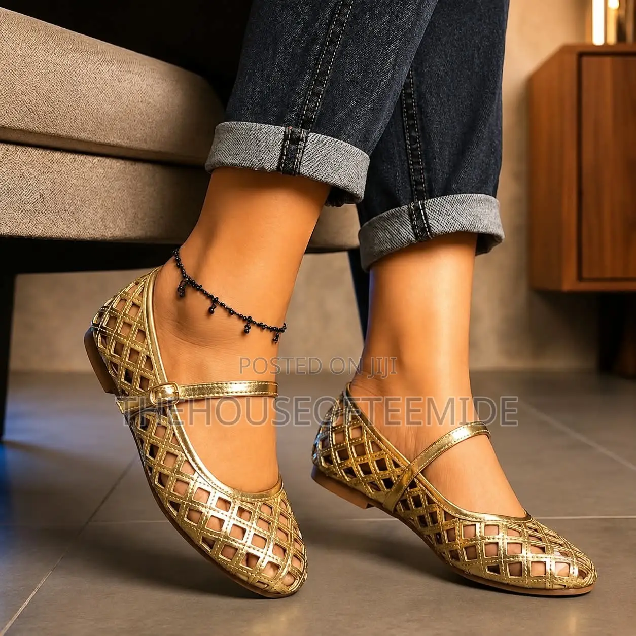 Flat Sandals for Women
