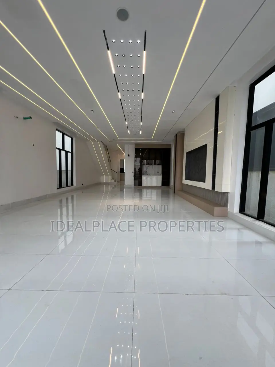 5bdrm Duplex in Ajah for sale