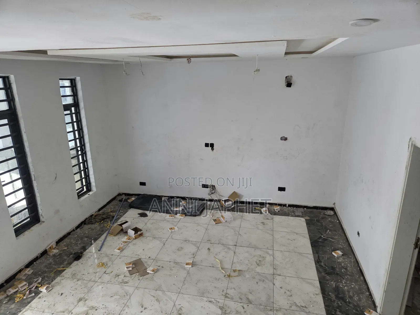 4bdrm Duplex in Vgc Extension, Lagos Island / Lagos Island for sale