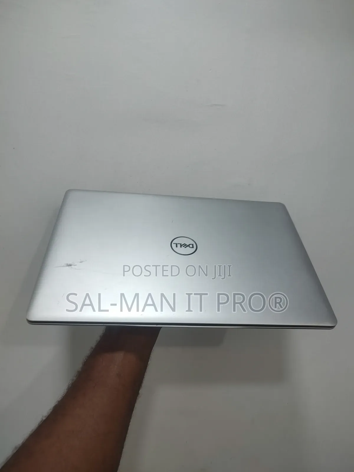 Laptop Dell Inspiron 15 3530 4GB Intel Core i3 SSD 128GB