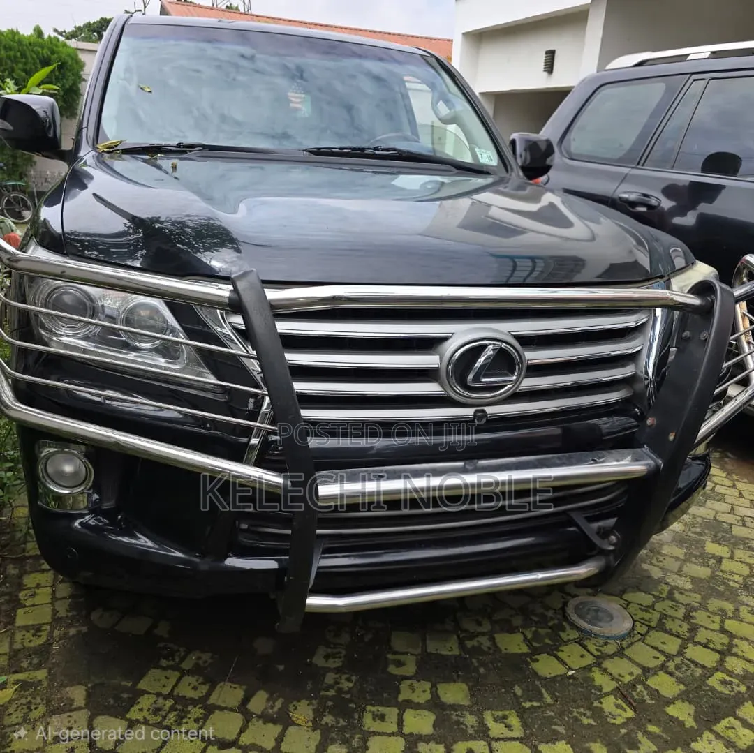 Lexus LX 570 AWD 2013 Black