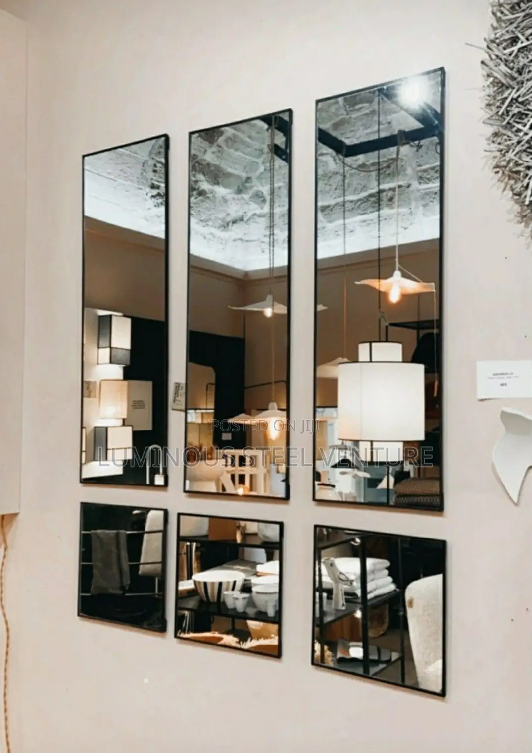 We Present a Unique Mirror Design That Make Your House Feel Natural