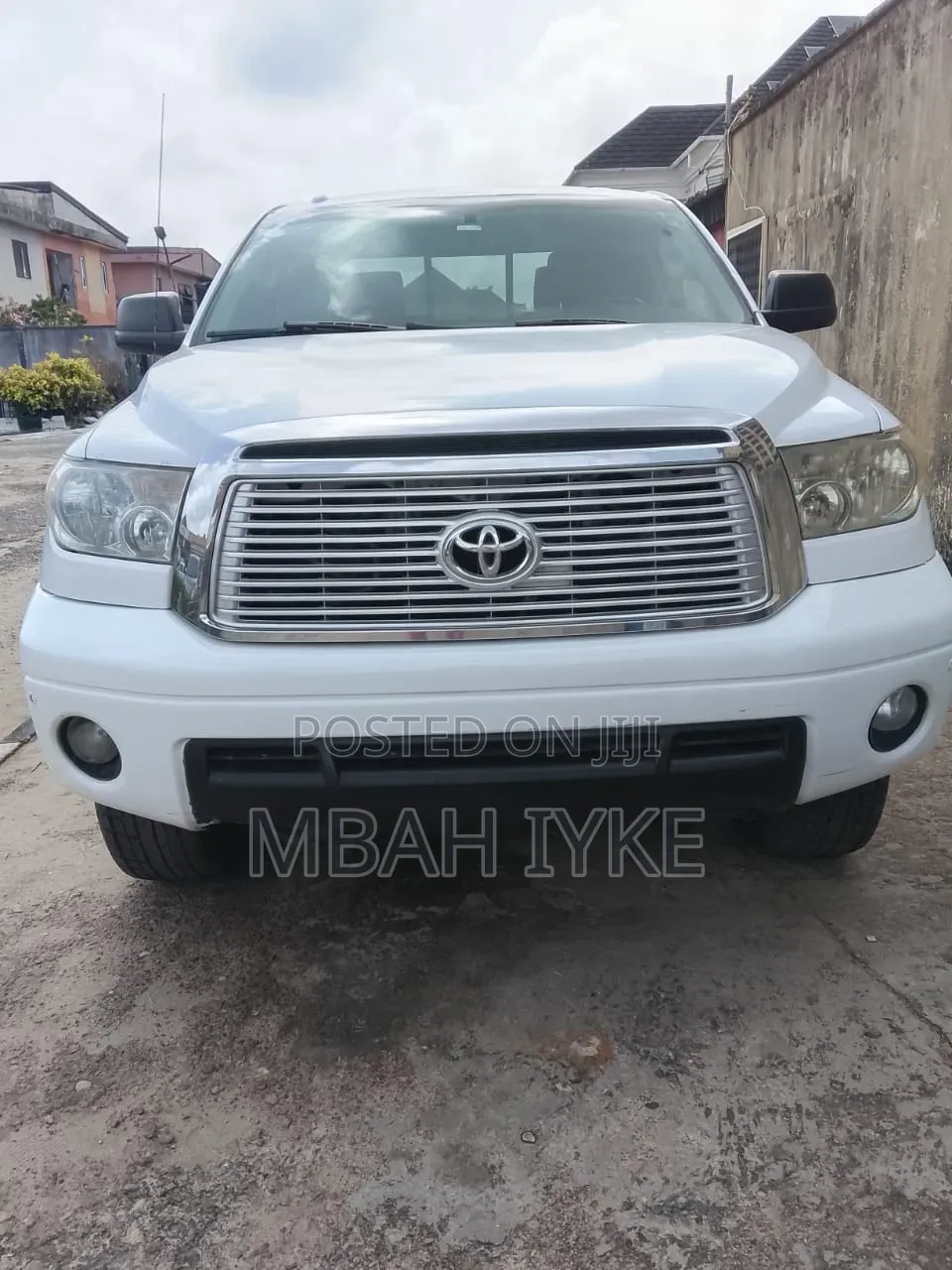 Toyota Tundra Regular Cab 4x4 2011 White