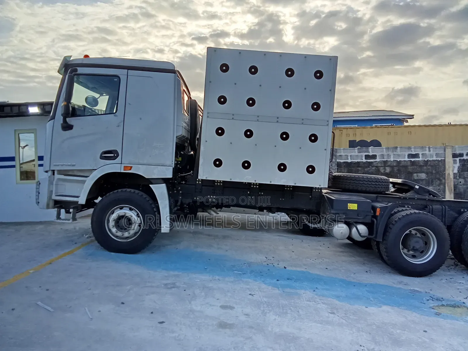 16cylinder CNG XCMG Truck Head (Tractor Head).