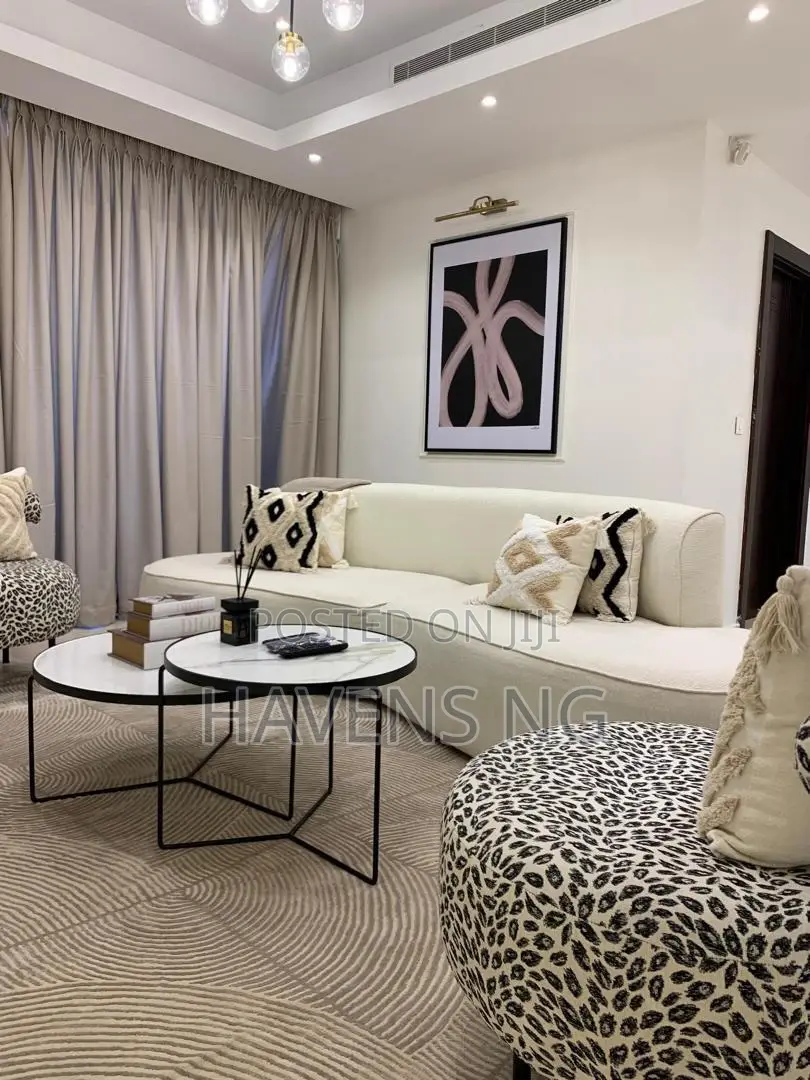 Luxury 2-Bedroom Apartment