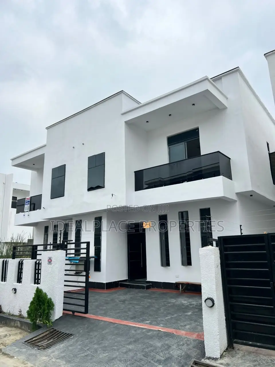 4bdrm Duplex in Ajah for sale