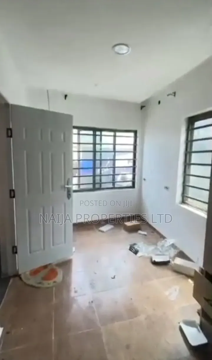 Mini Flat in Abijo for rent