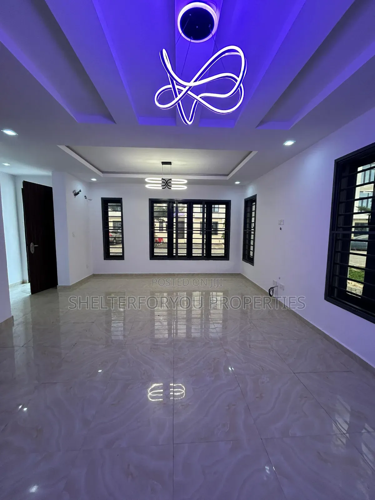 4bdrm Duplex in Ikate for sale