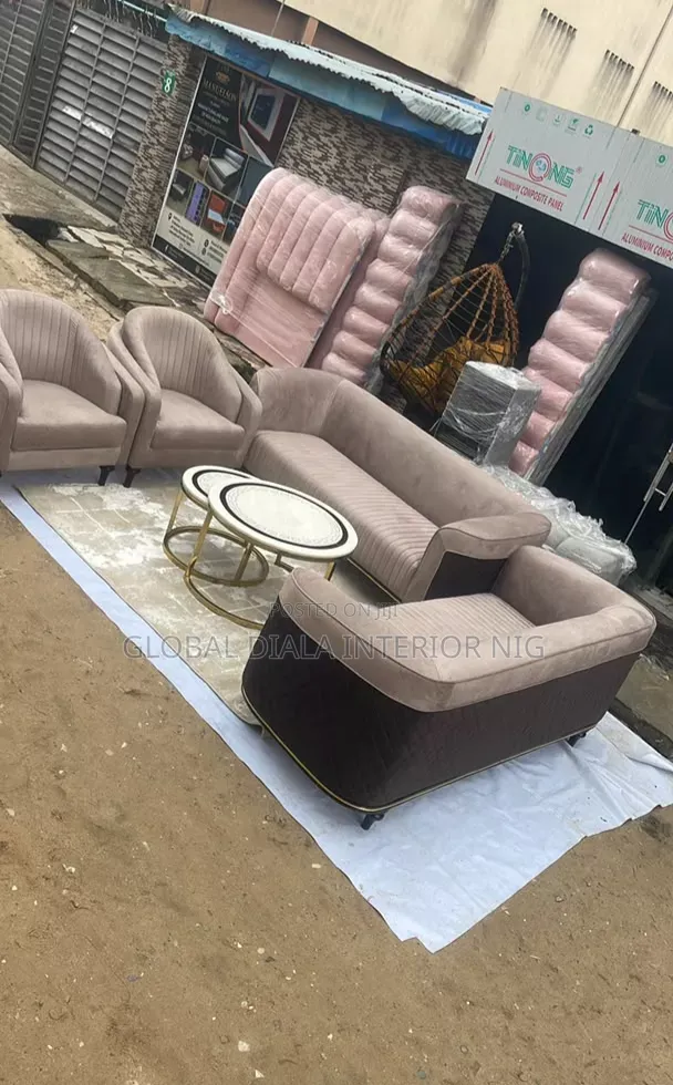 Quality Modern 7 Seater Sofa