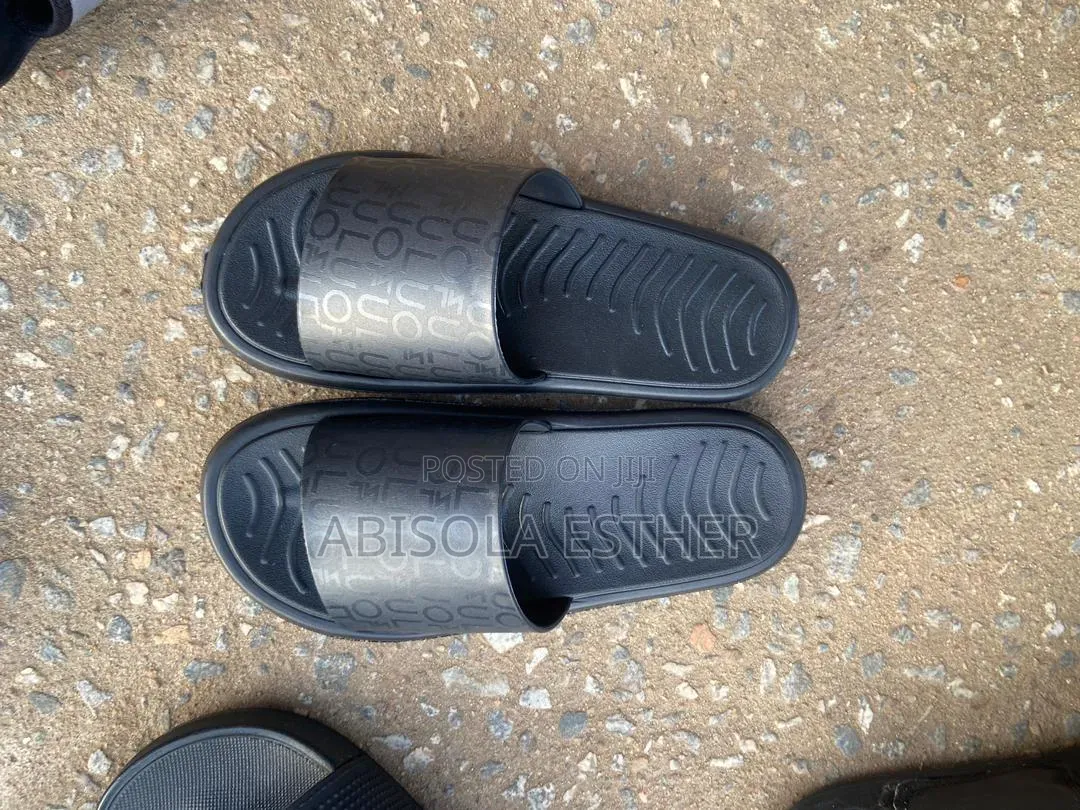 Comfortable Men Slippers – Quality Casual Slides