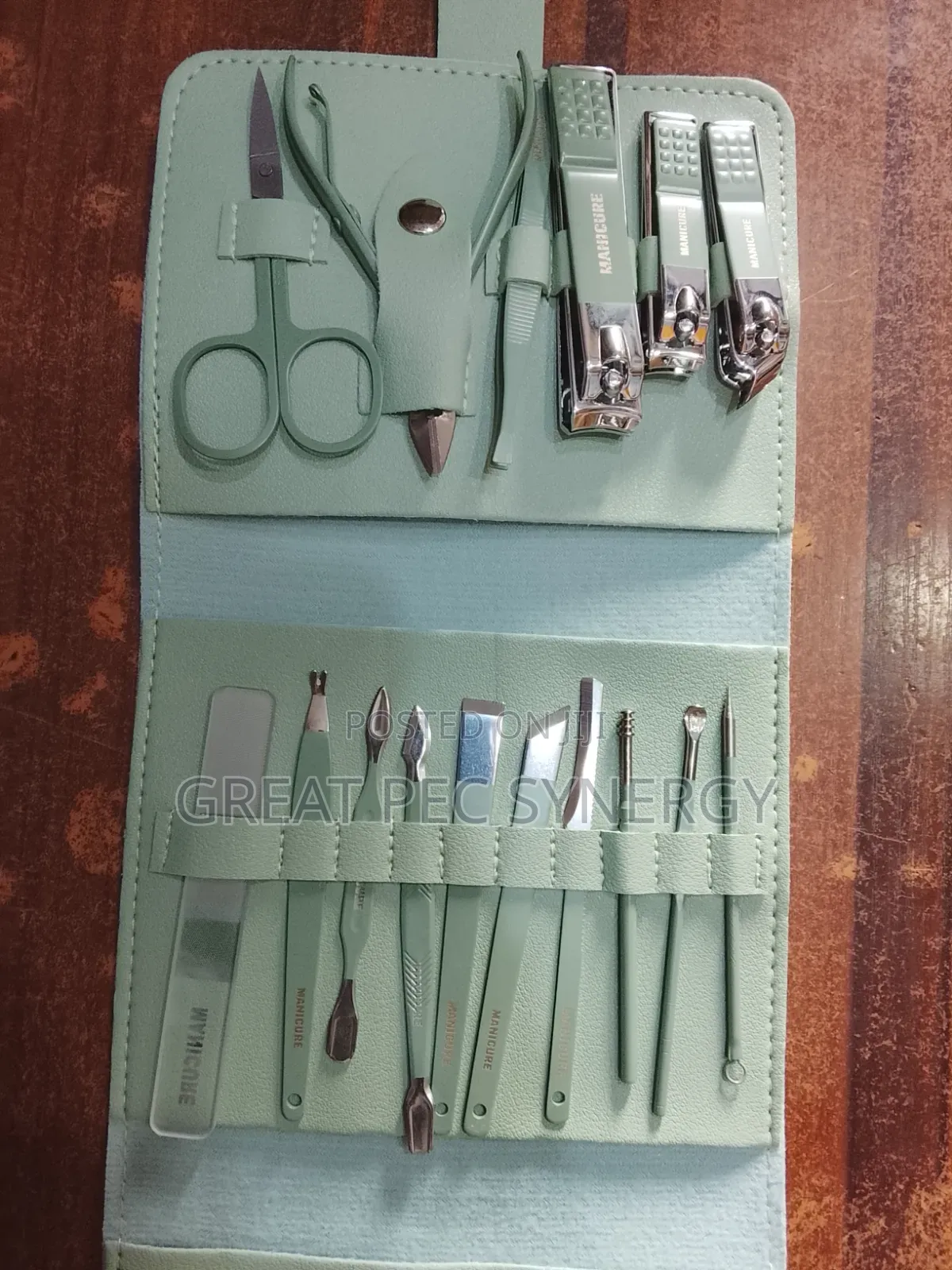 Manicure and Pedicure Set (Nail Cutter)