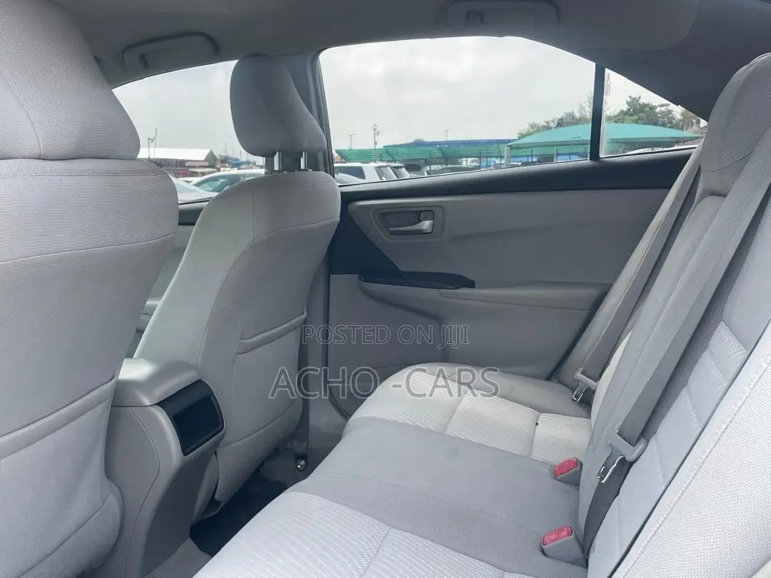 Toyota Camry 2016 White