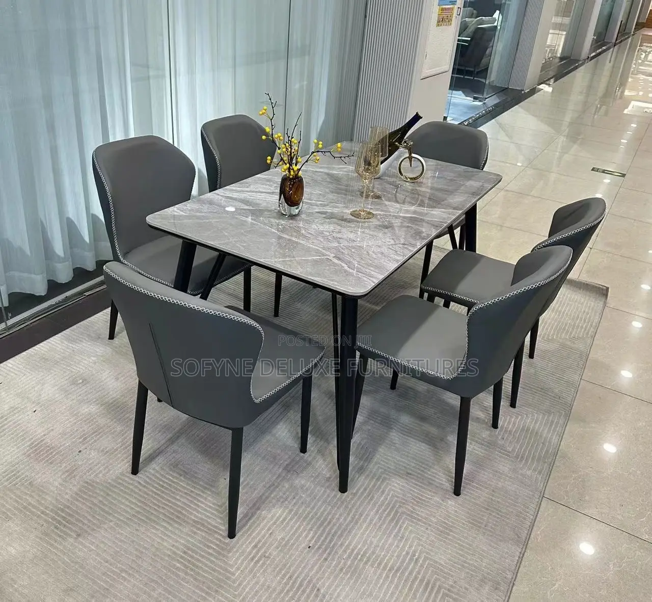Elegant and Simple Dining Set