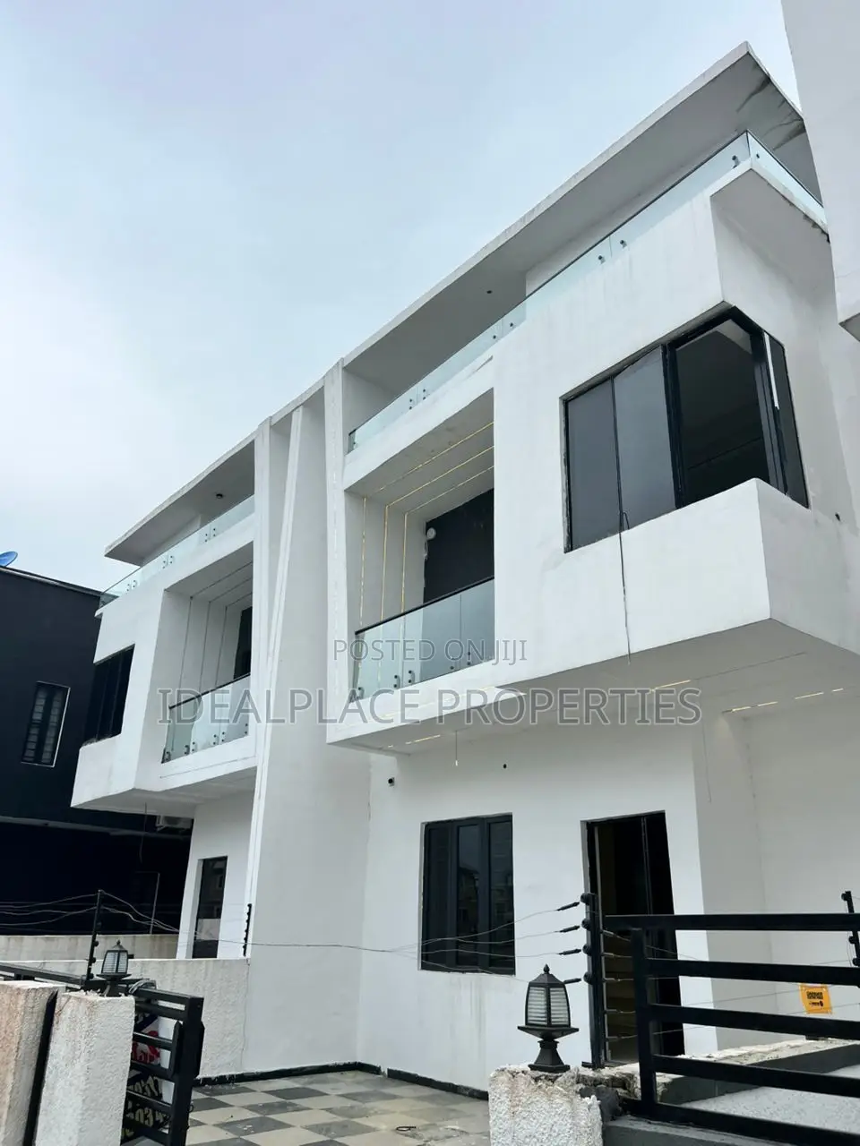 4bdrm Duplex in Ajah for sale