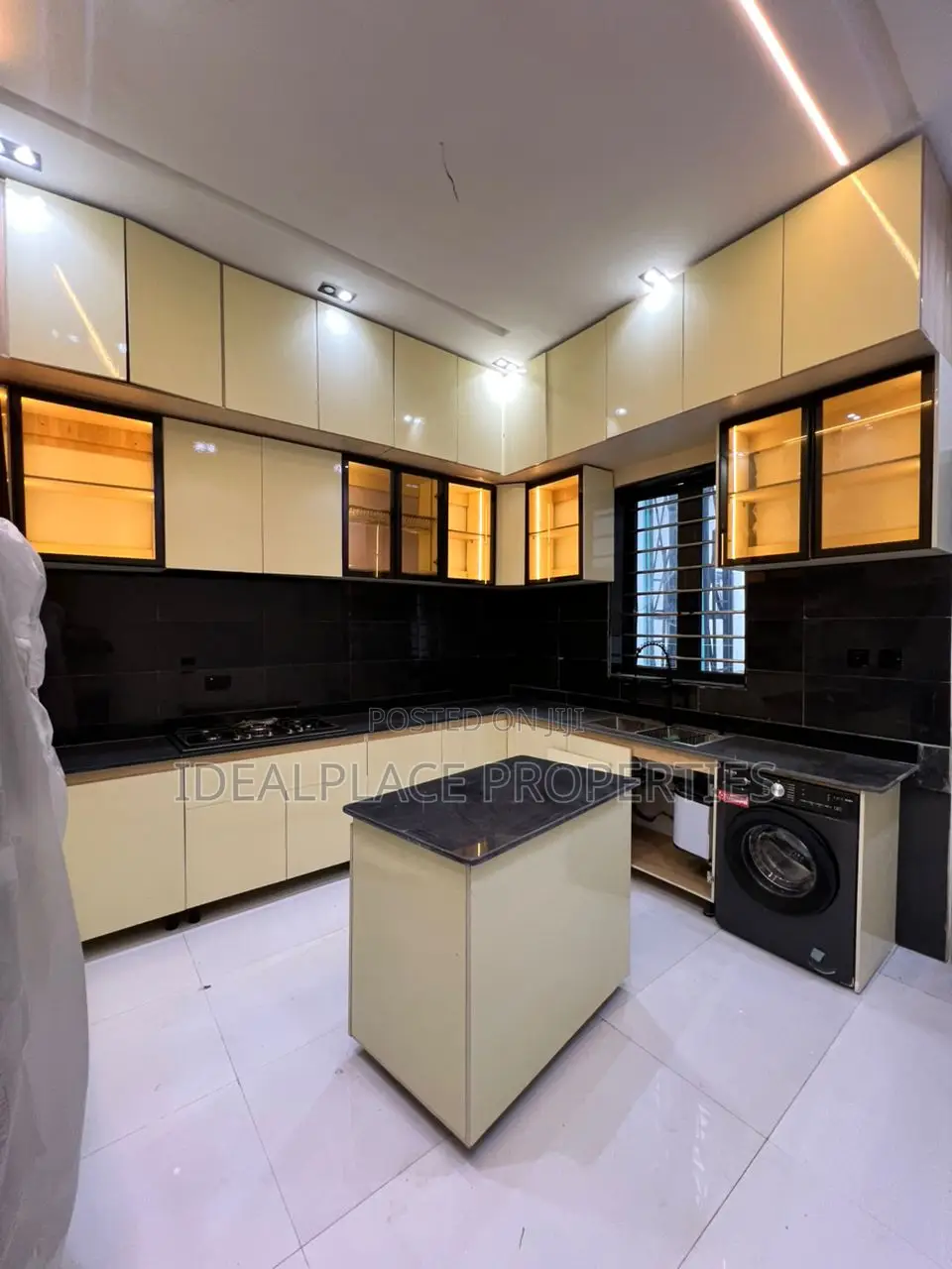 4bdrm Duplex in Ajah for sale
