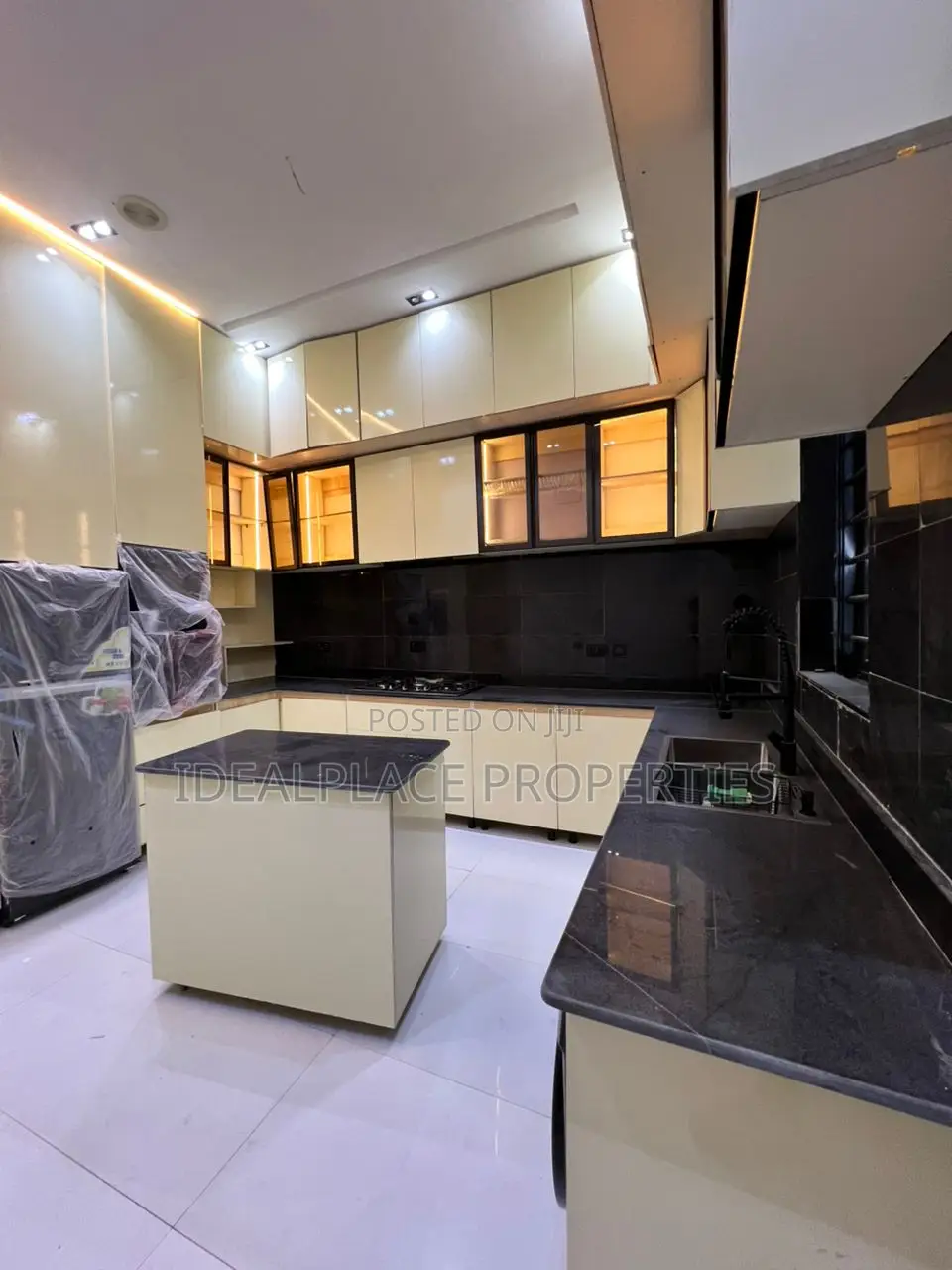4bdrm Duplex in Ajah for sale