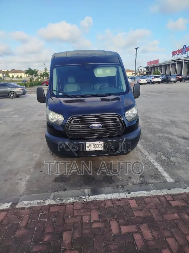 Ford Transit 2017 Black