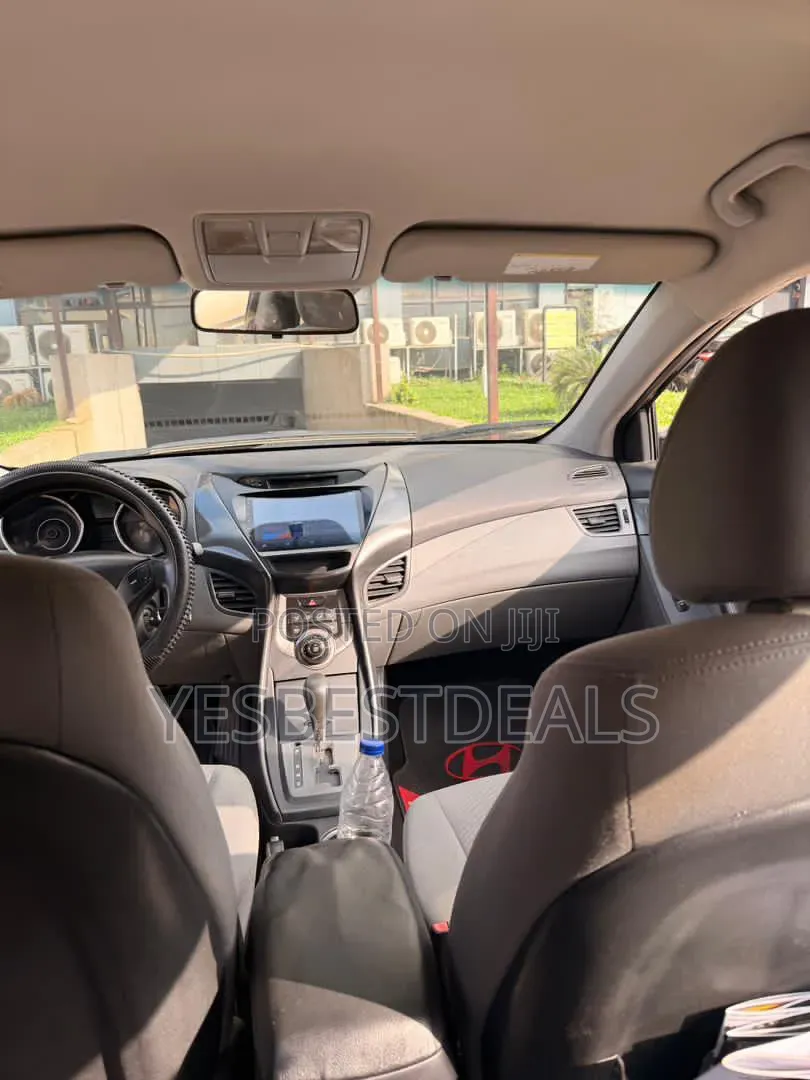 Hyundai Elantra 2014 Black
