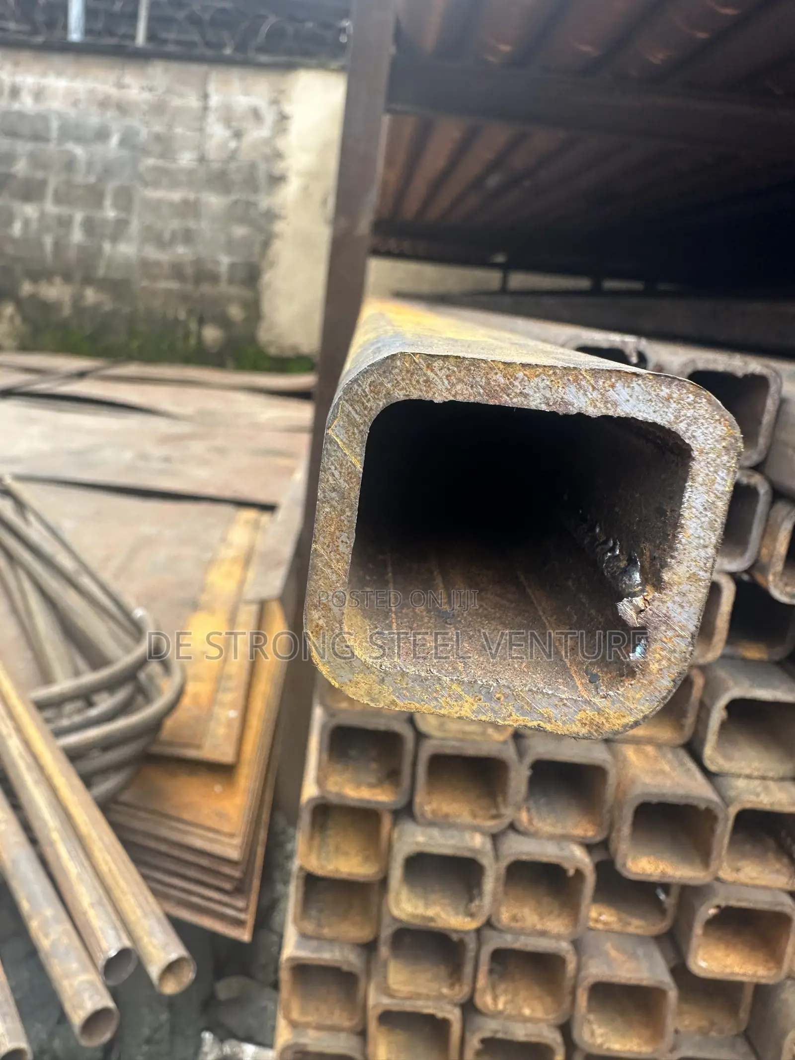Sq Pipe 40x40(1 1/2)