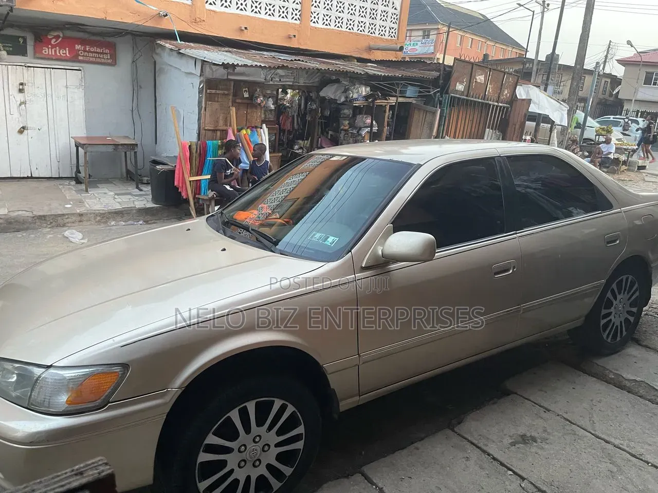 Toyota Camry 2002 Gold
