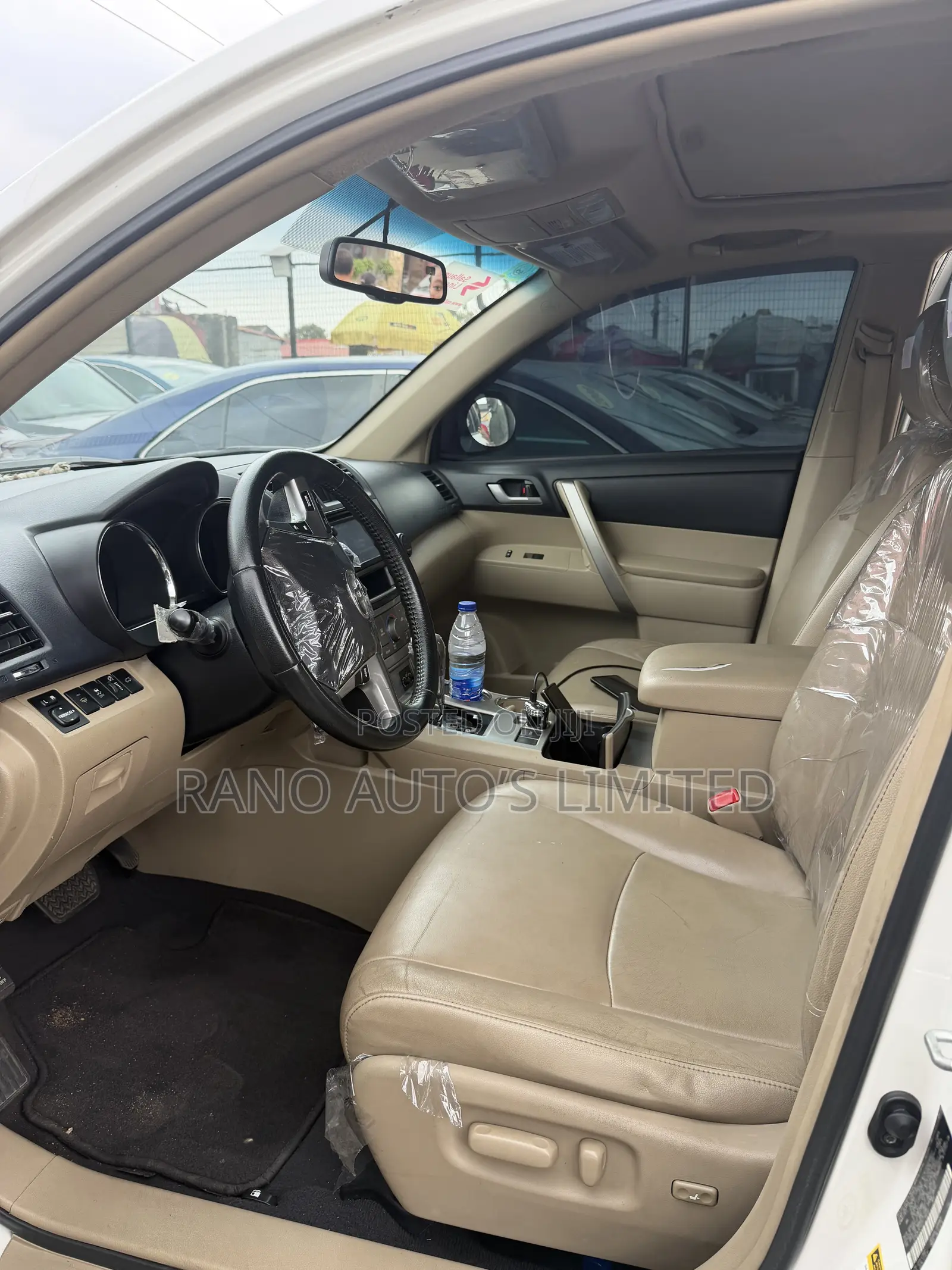 Toyota Highlander 3.5L 4WD 2013 White