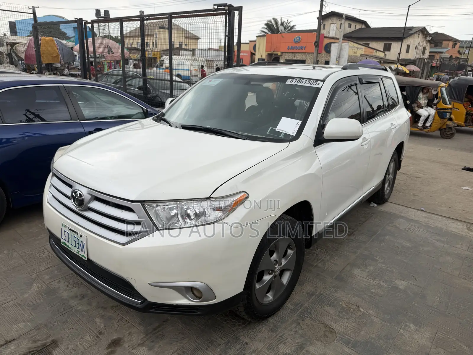 Toyota Highlander 3.5L 4WD 2013 White