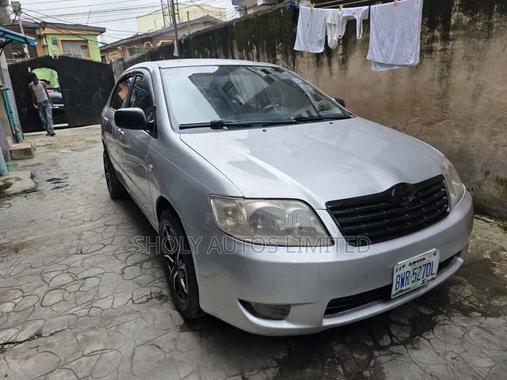 Toyota Corolla 1.6 Sol 2005 Silver
