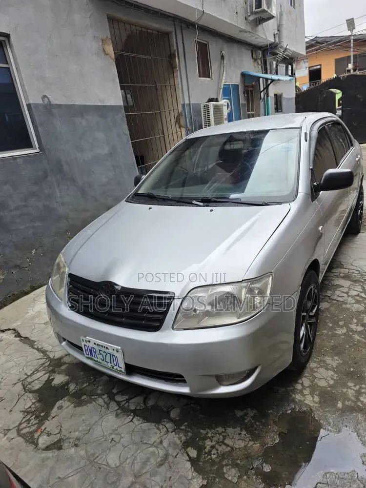 Toyota Corolla 1.6 Sol 2005 Silver