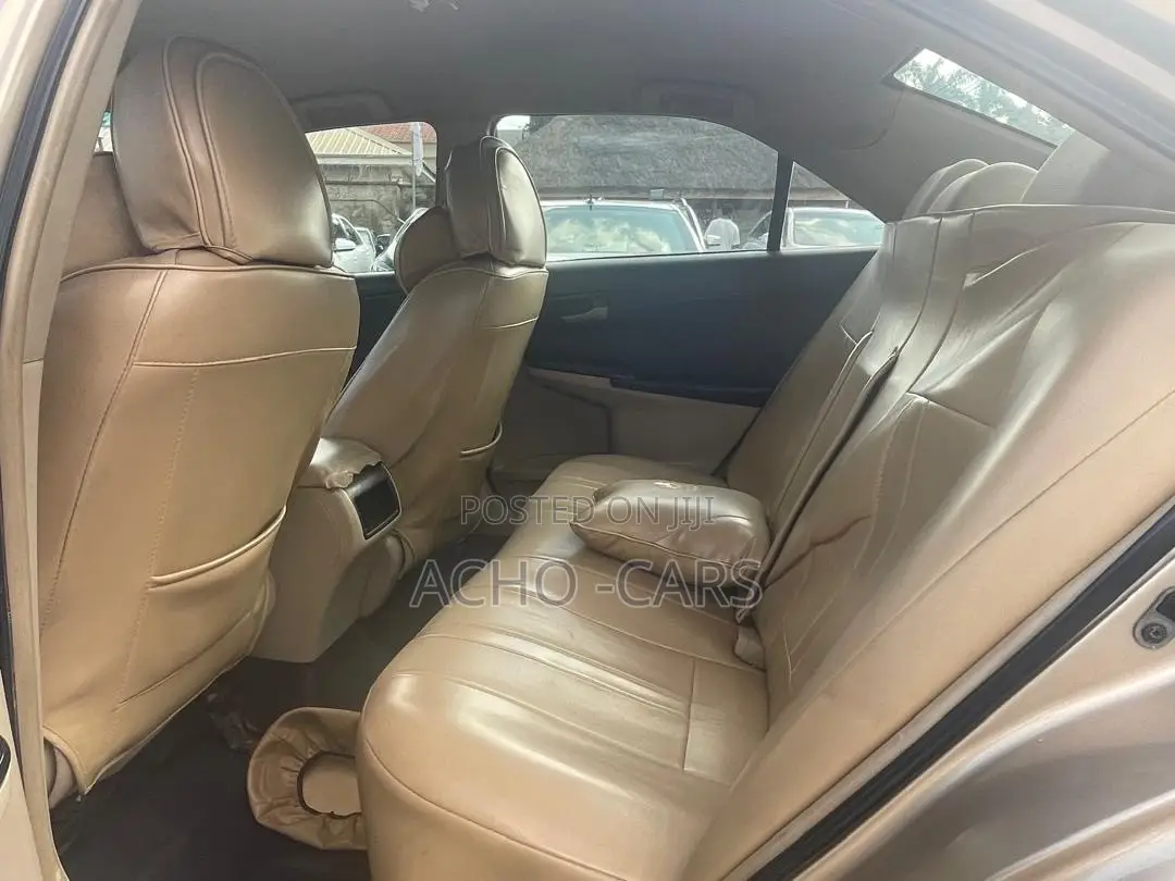 Toyota Camry 2013 Gold