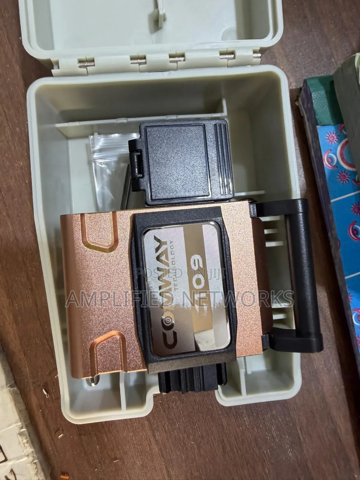 Comway C109 Fiber Cleaver