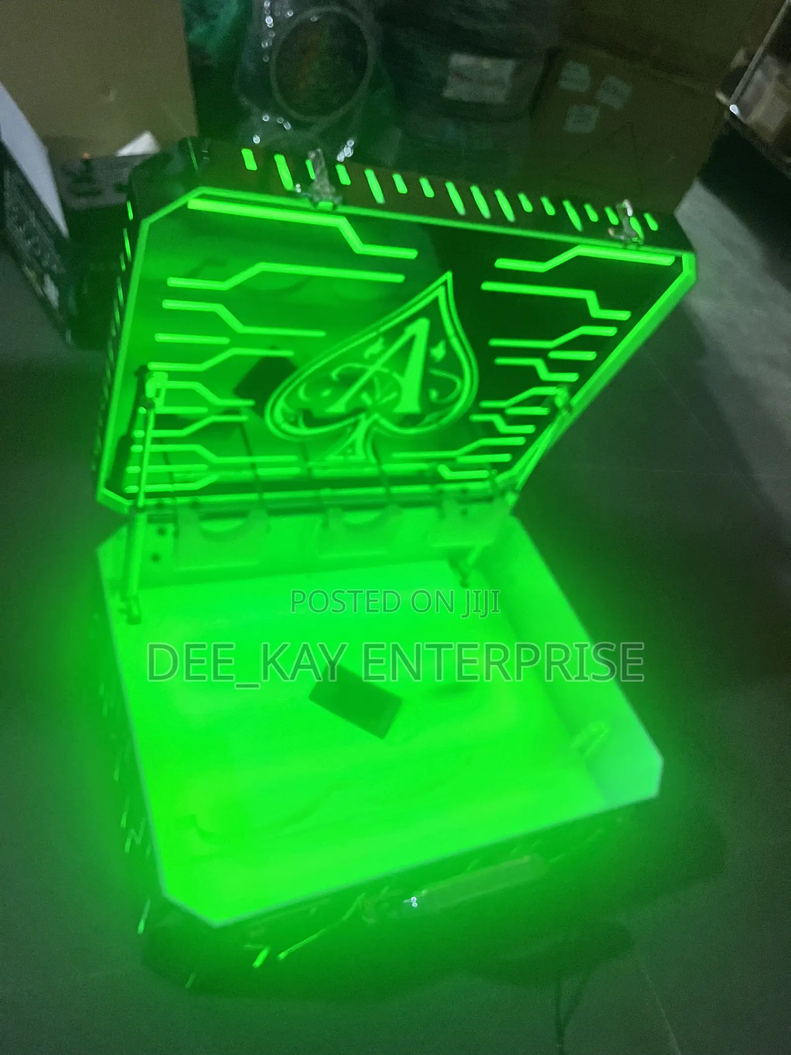 Ace of Spade Casket Champagne Carrier