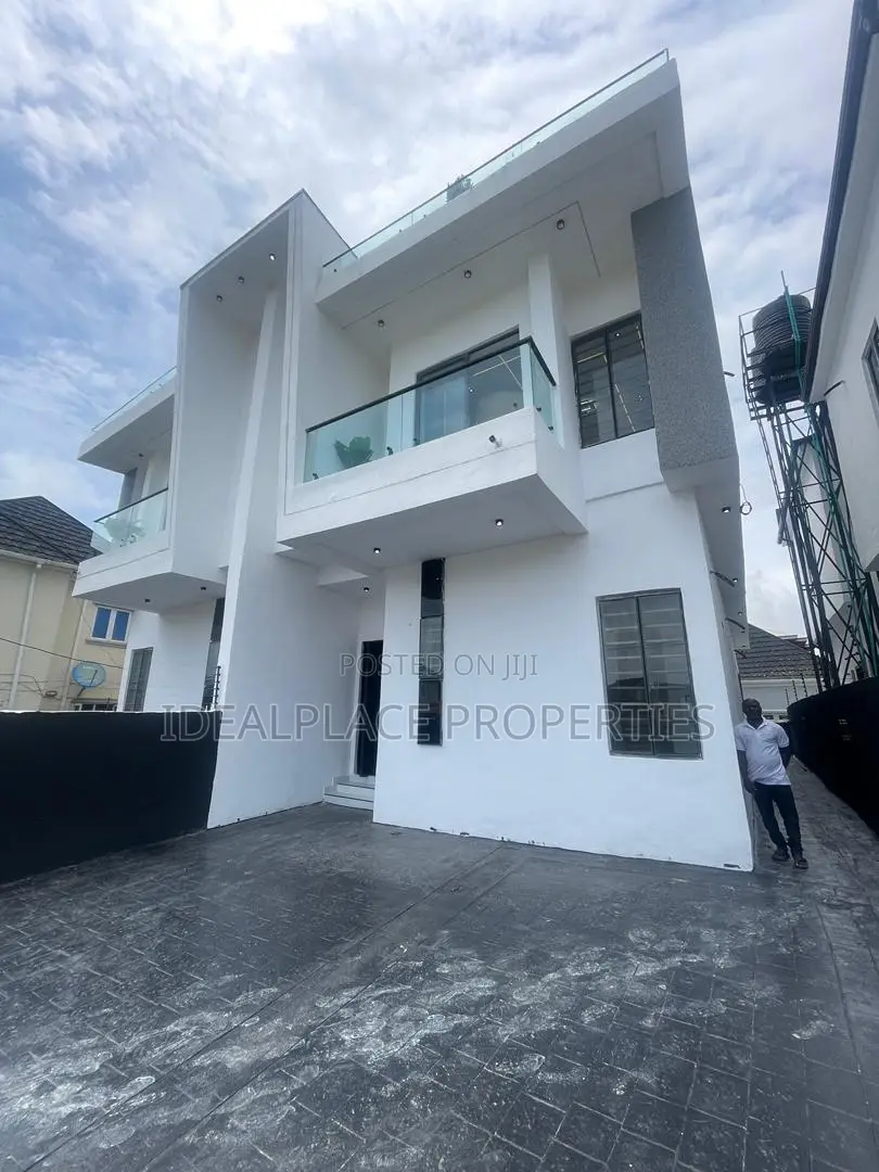 4bdrm Duplex in Sangotedo for sale