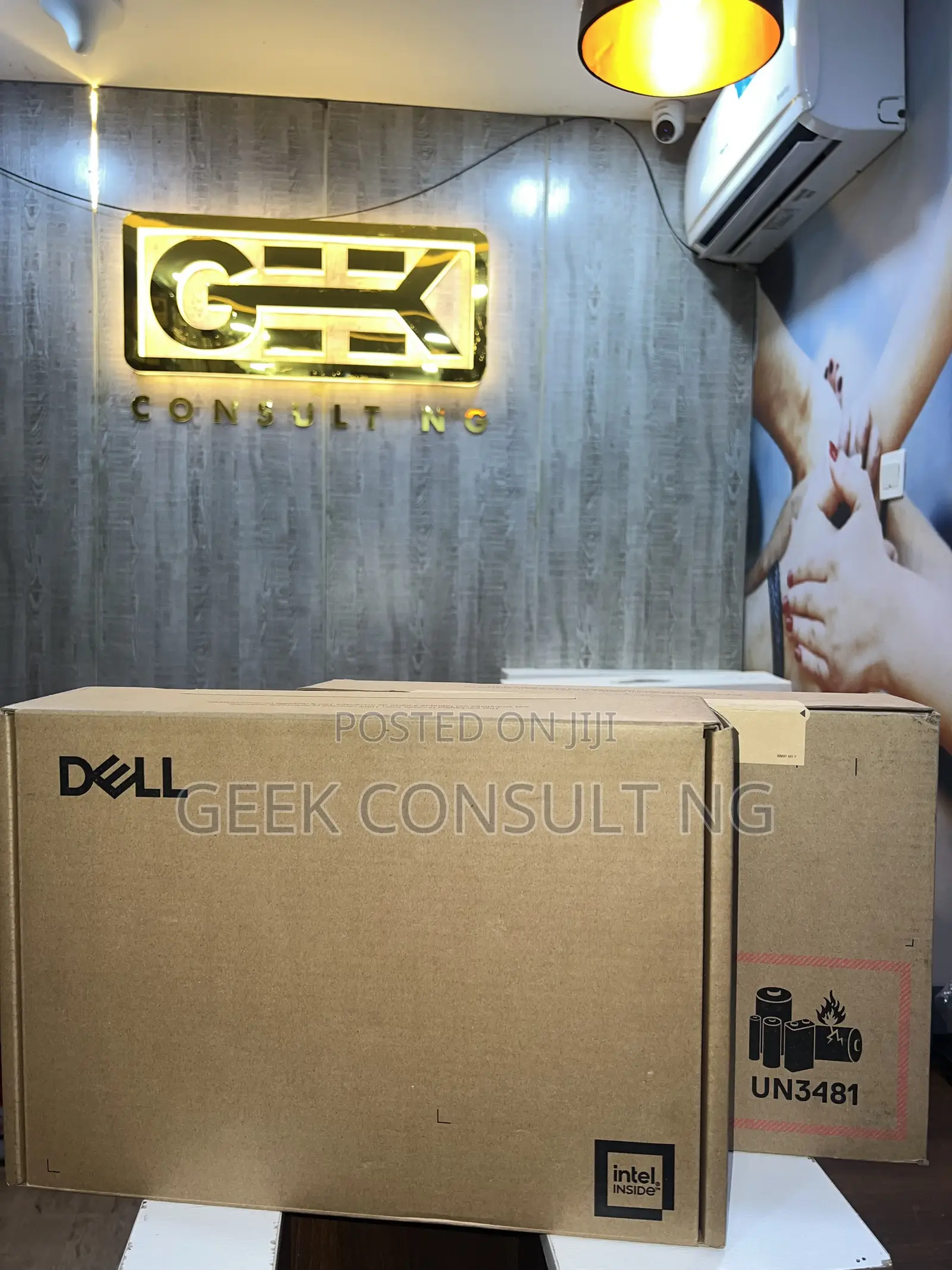 New Laptop Dell XPS 13 32GB Intel Core Ultra 9 SSD 2T