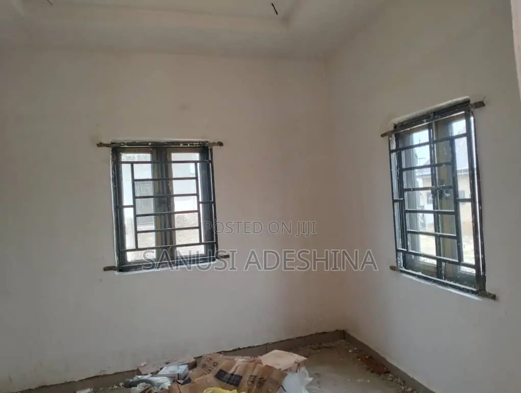 5bdrm Duplex in Gwarimpa Estate. Fct, Gwarinpa for rent