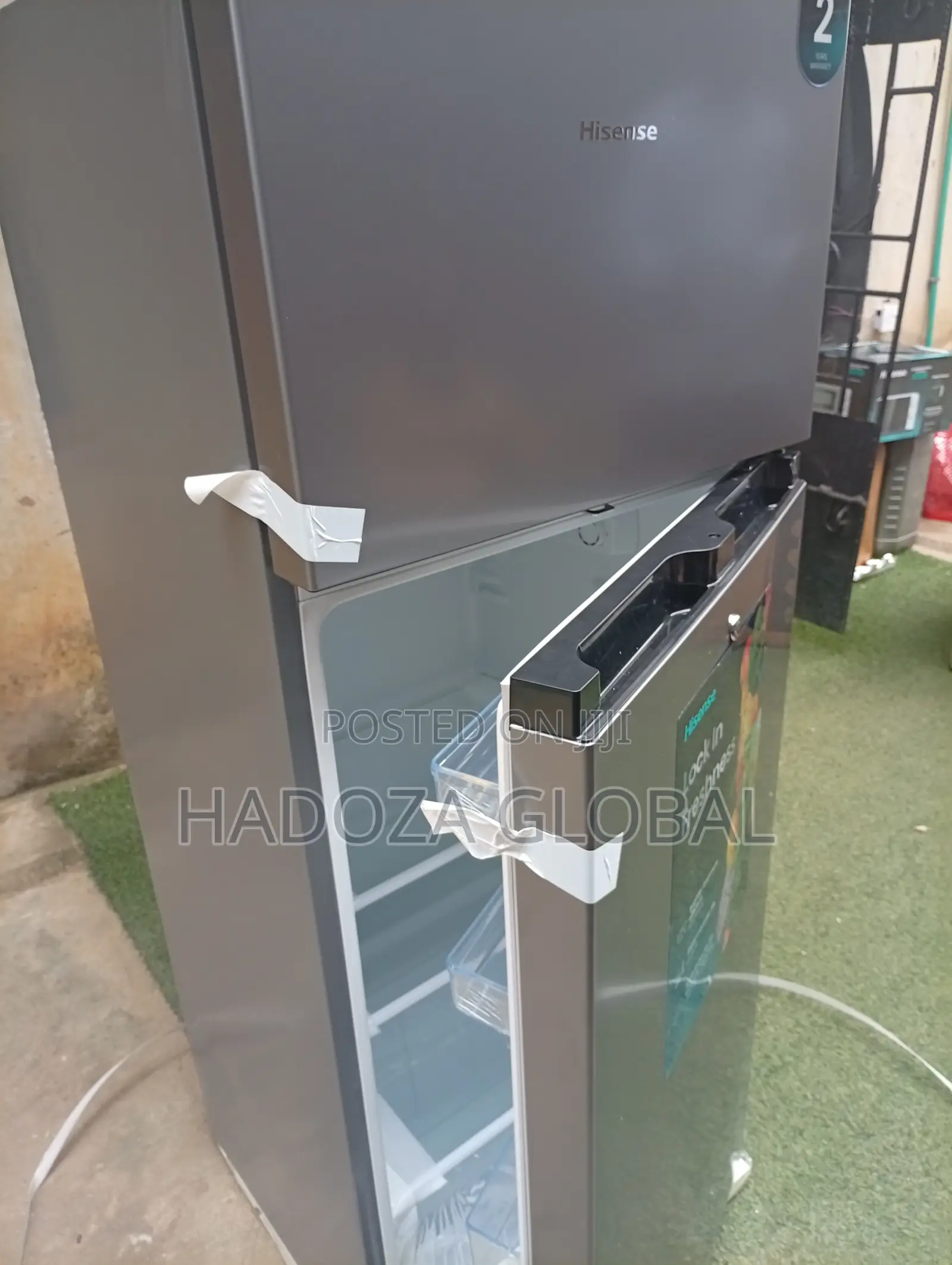 Hisense Family Size Double Door Refrigerator for Organized Food