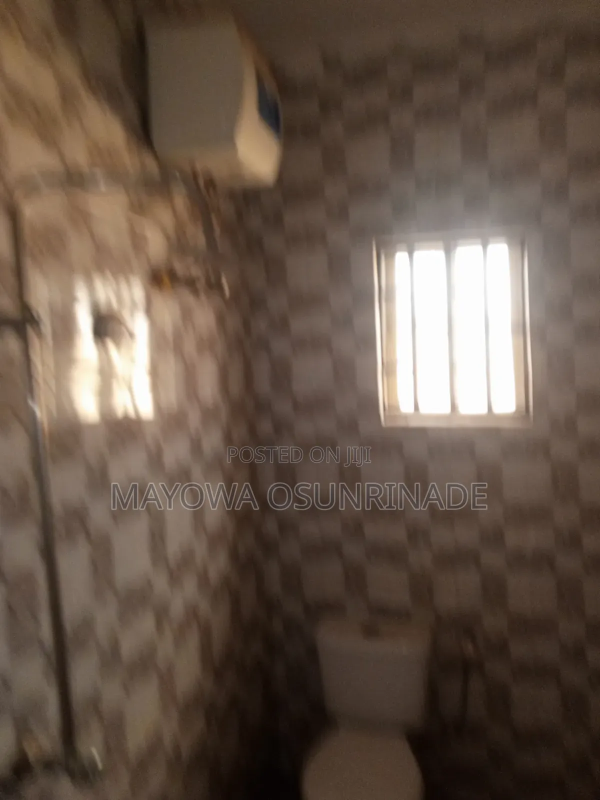 3bdrm Apartment in Ologuneru for rent