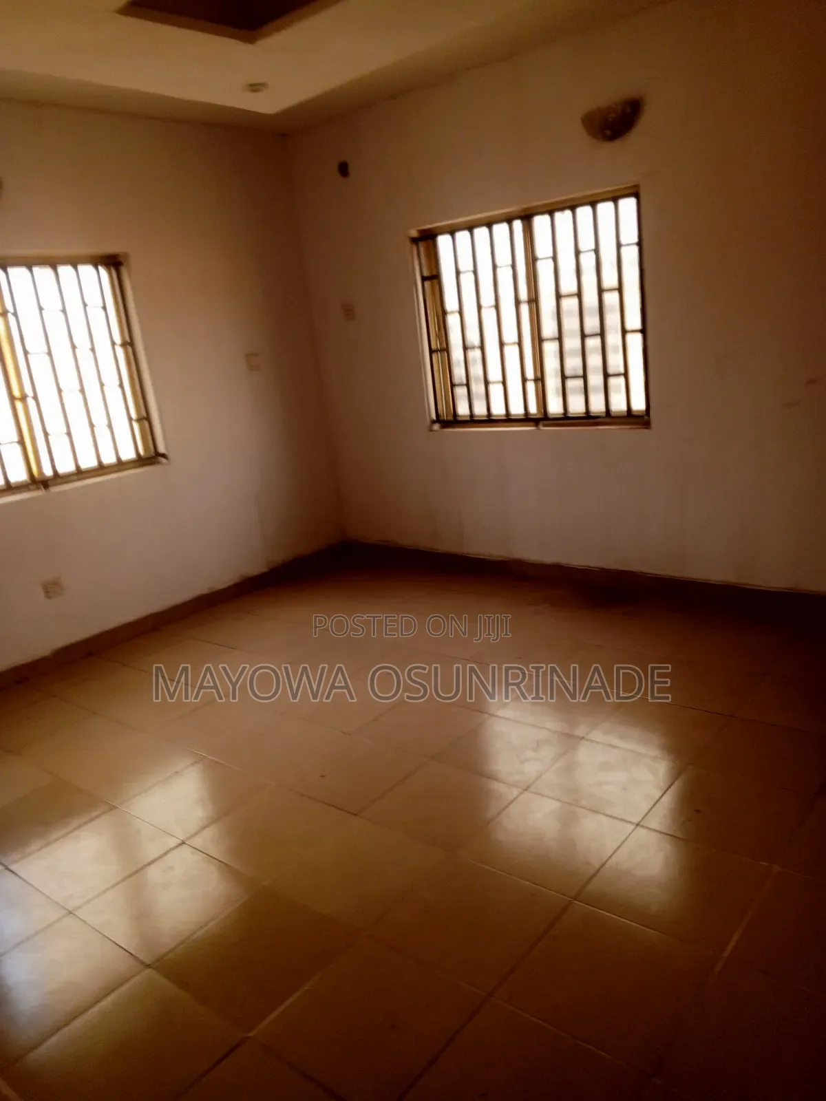 3bdrm Apartment in Ologuneru for rent