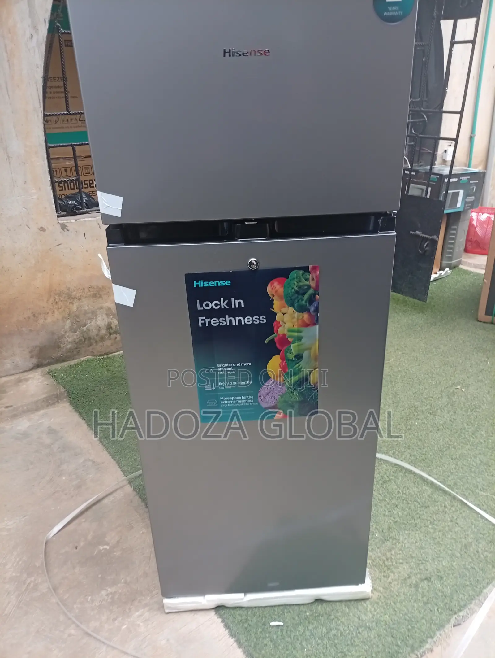 Hisense Spacious Refrigerator for Home and Hotels