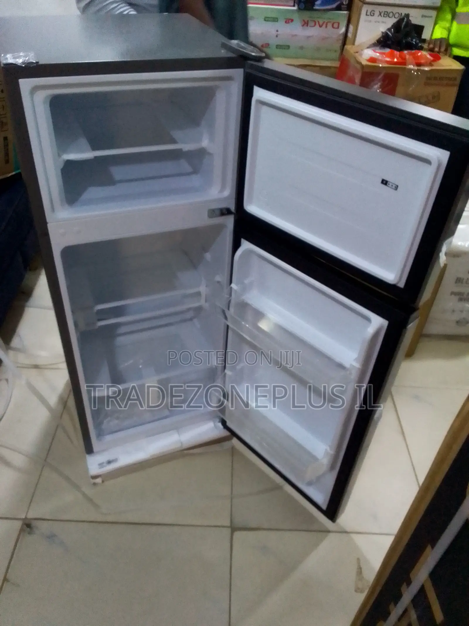 Hisense REF172DR 124L Refrigerator – Convenient Storage for the Family