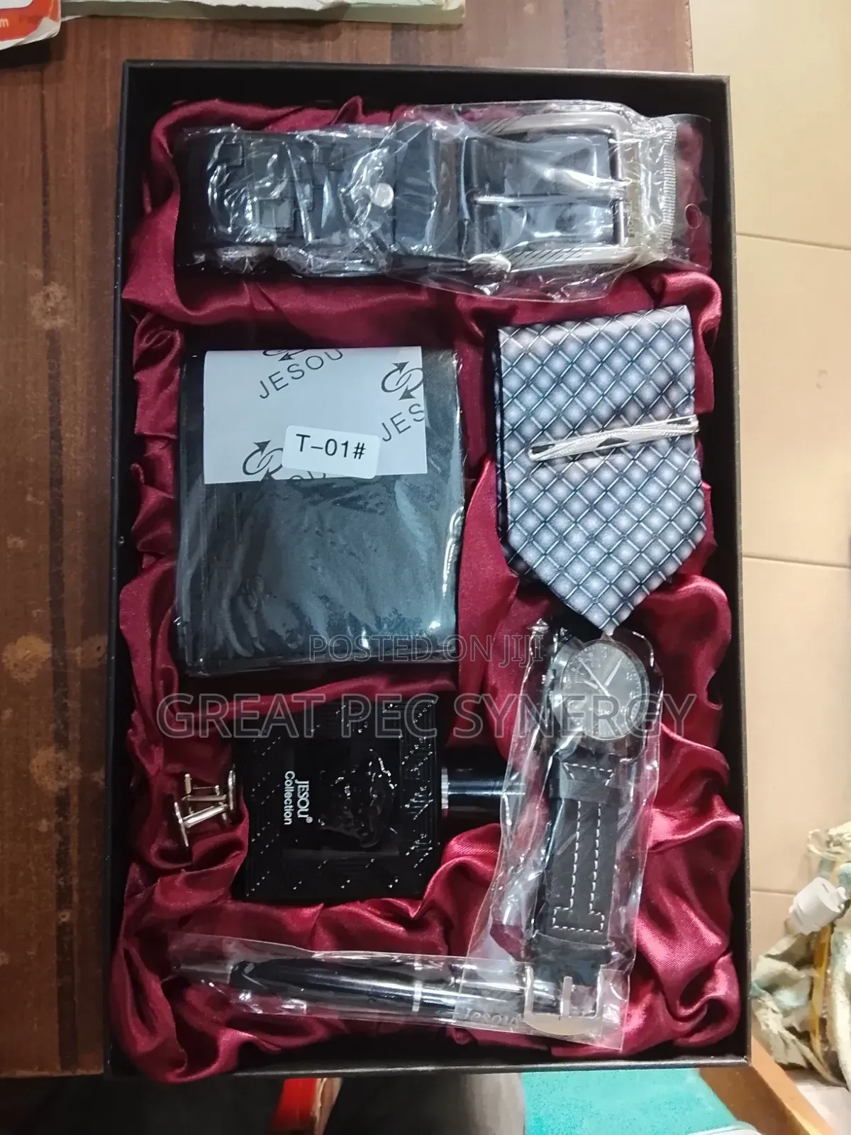 Men's Gift Set-Belt, Wrist Watch, Tie, Perfume, Cufflinks,pen & Wallet