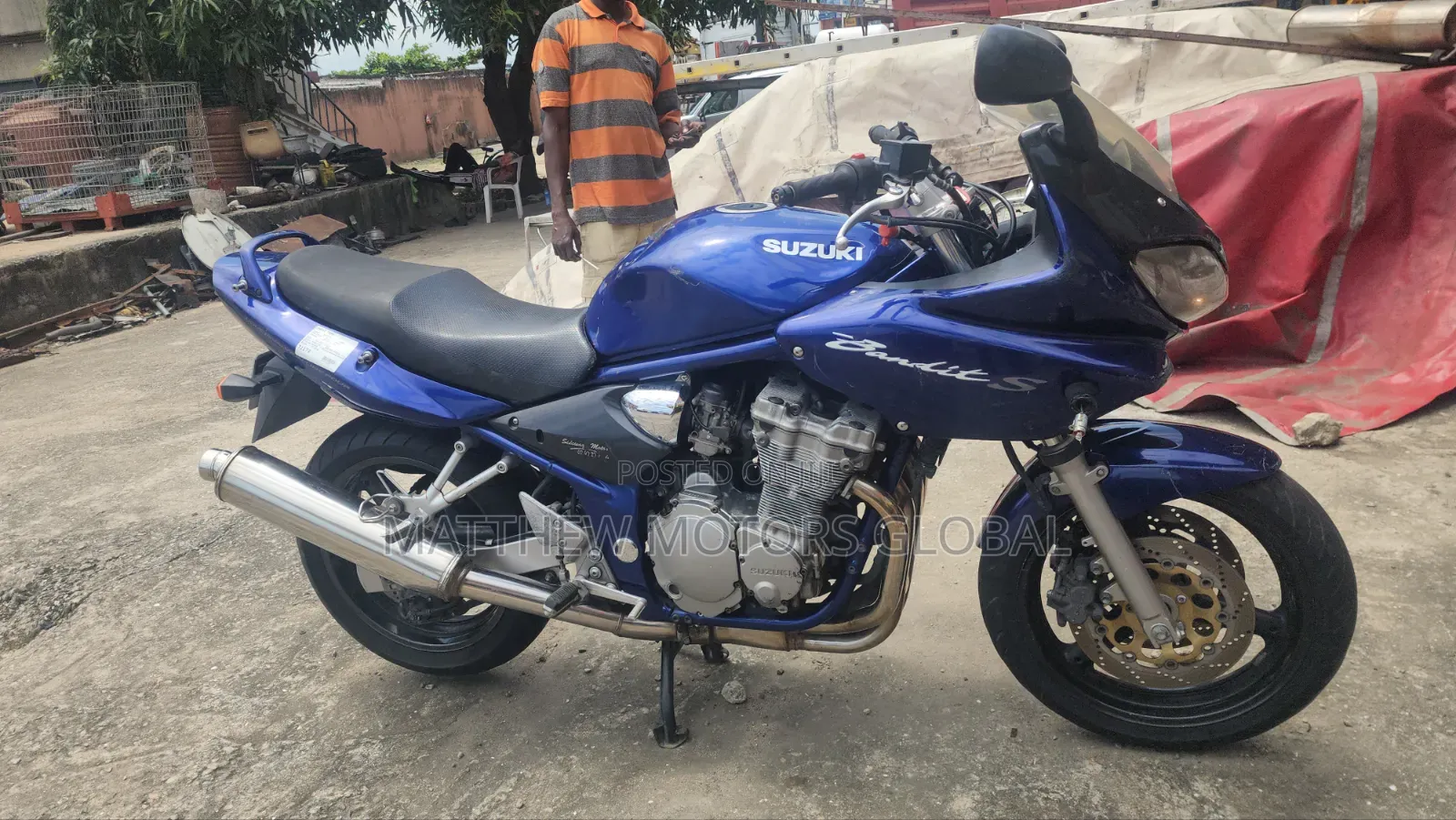 Suzuki GS 2000 Blue