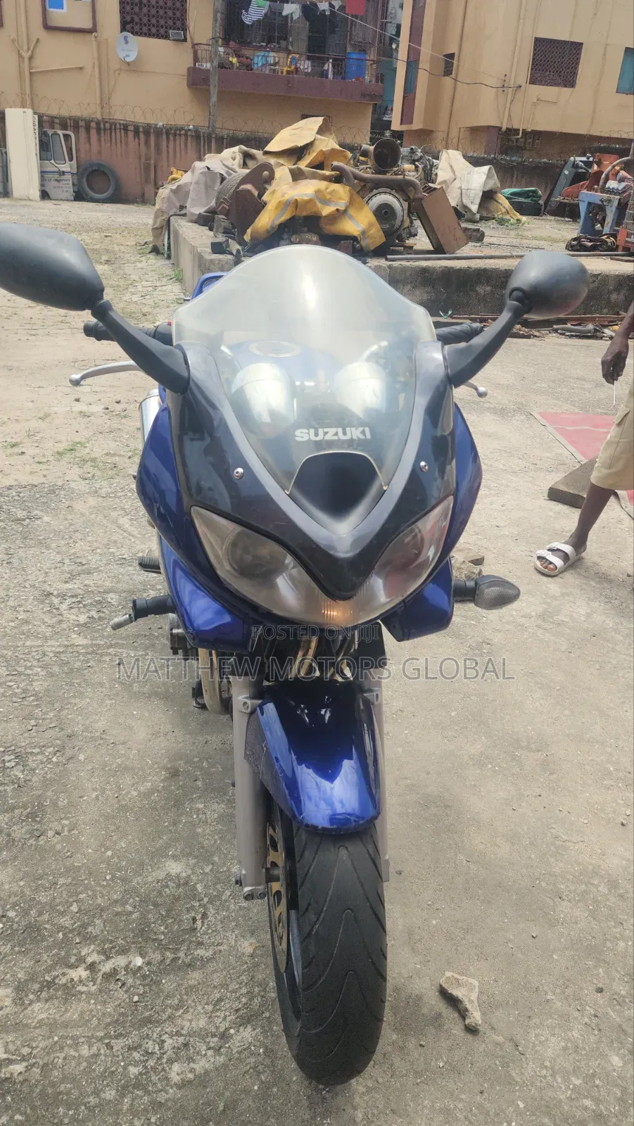 Suzuki GS 2000 Blue